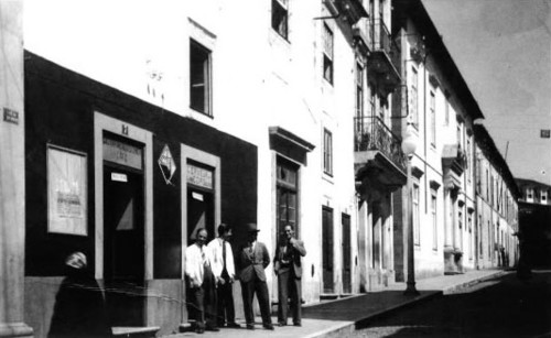 Alta de Coimbra. Rua Larga.jpg