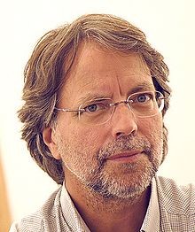 Mia Couto.jpg