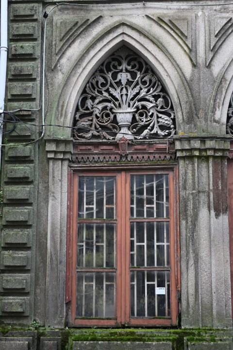 Não me canso disto portas janelas 1.JPG