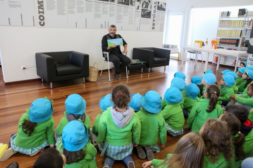 aniversário biblioteca.jpg