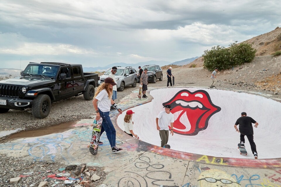 https___hypebeast.com_image_2022_08_nixon-rollings