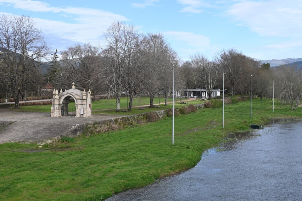 Não me canso disto Ponte de Lima.JPG