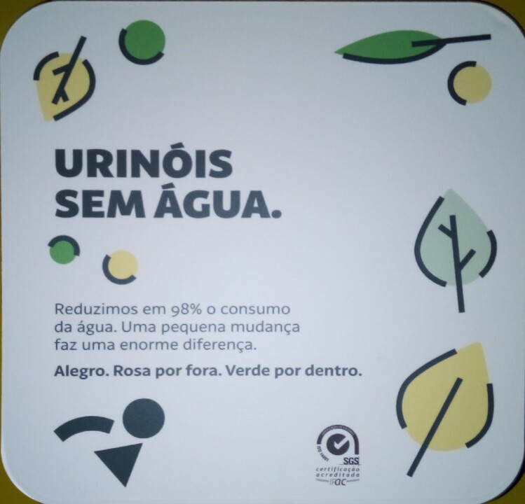 «Urinóis sem água; rosas por dentro, verdura por fora e cheiroso por todos os lados», Outurela — (c) MMXXIII