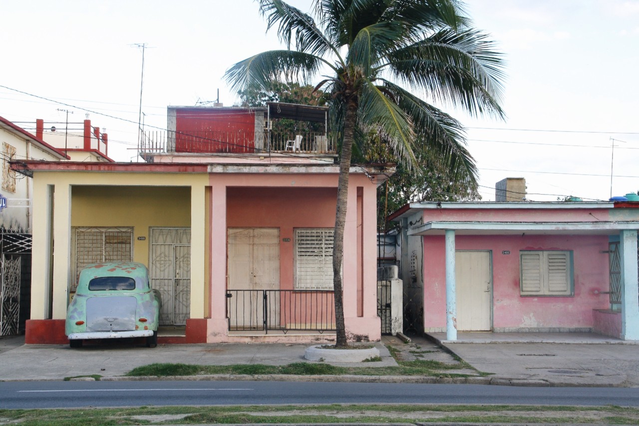 cienfuegos.jpg cienfuegos.jpg