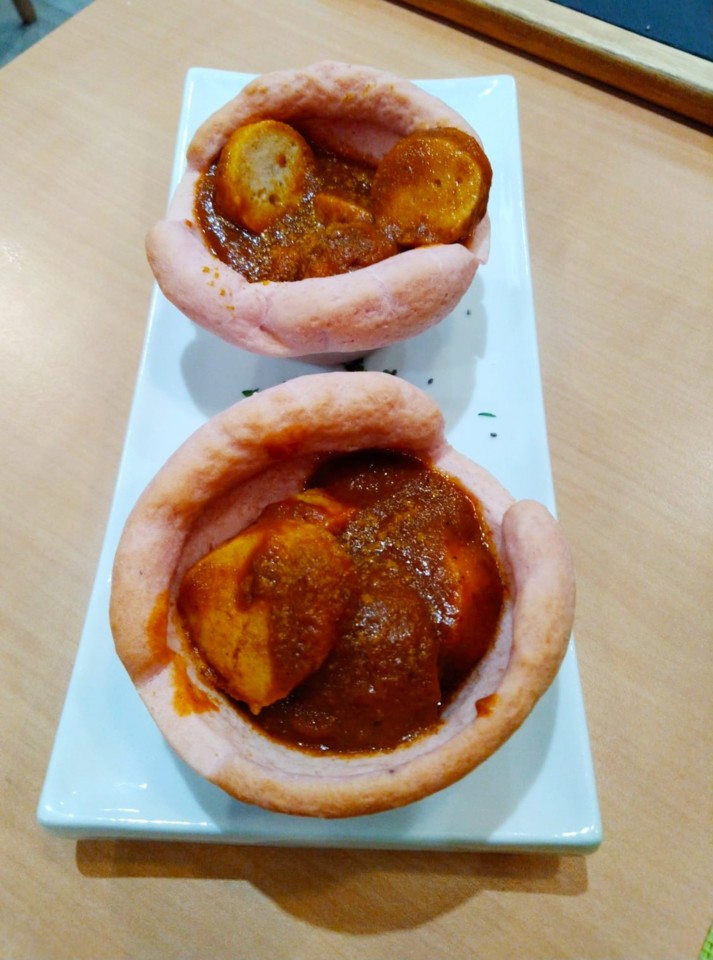 Sopa no Pão - Currywurst