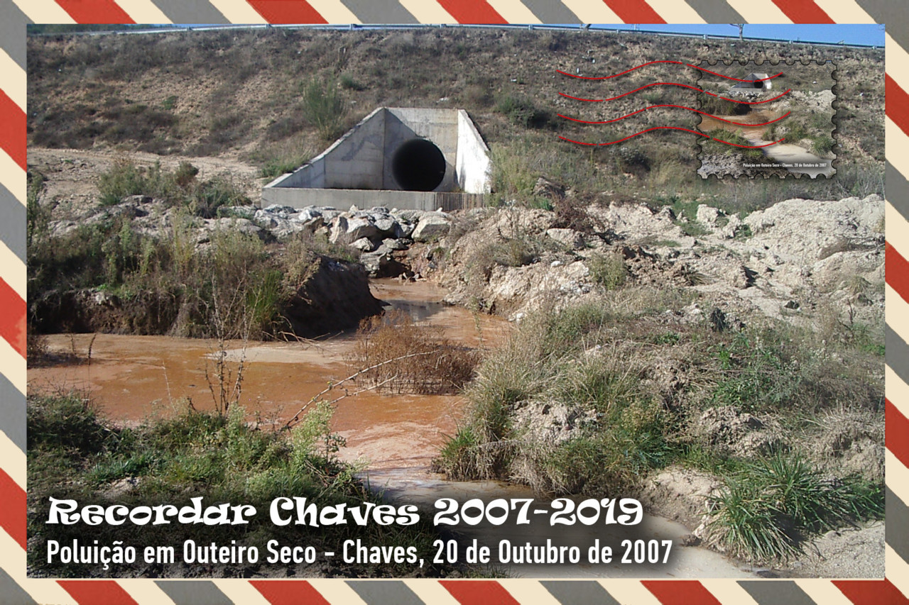 Colecção de 13 Postais Recordar Chaves 2007.jpg