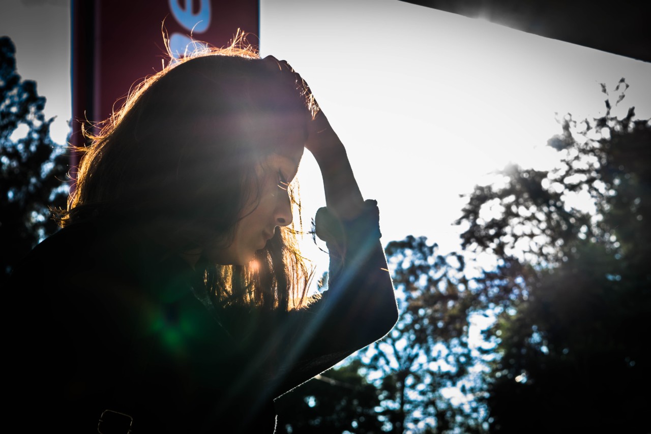 alone-female-girl-883441.jpg