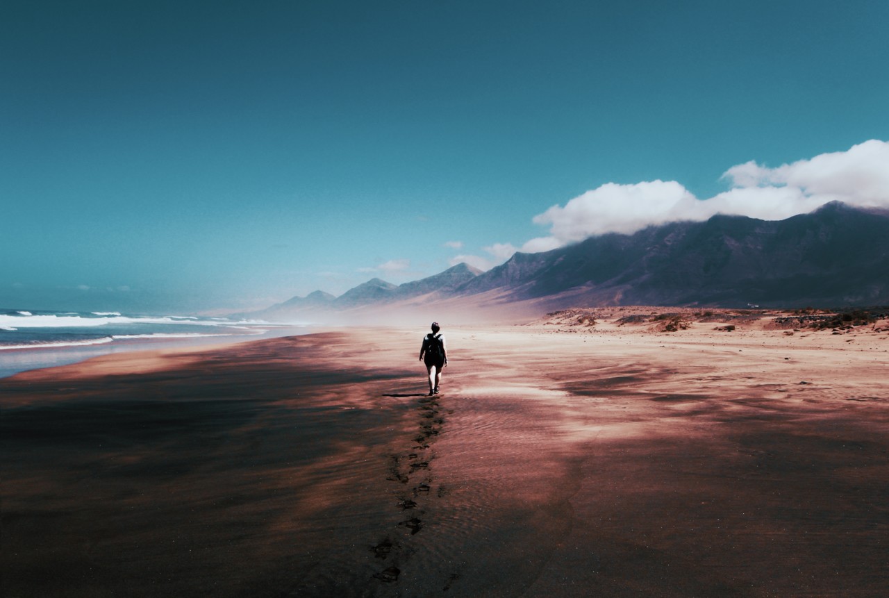 alone-beach-blue-skies-934718.jpg alone-beach-blue-skies-934718.jpg