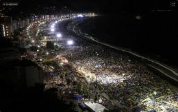 JMJ - Praia de Copacabana - Imagem aérea de mostr