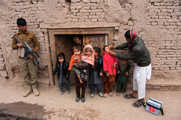 Vacinação poliomielite Jalalabad, Afeganistão